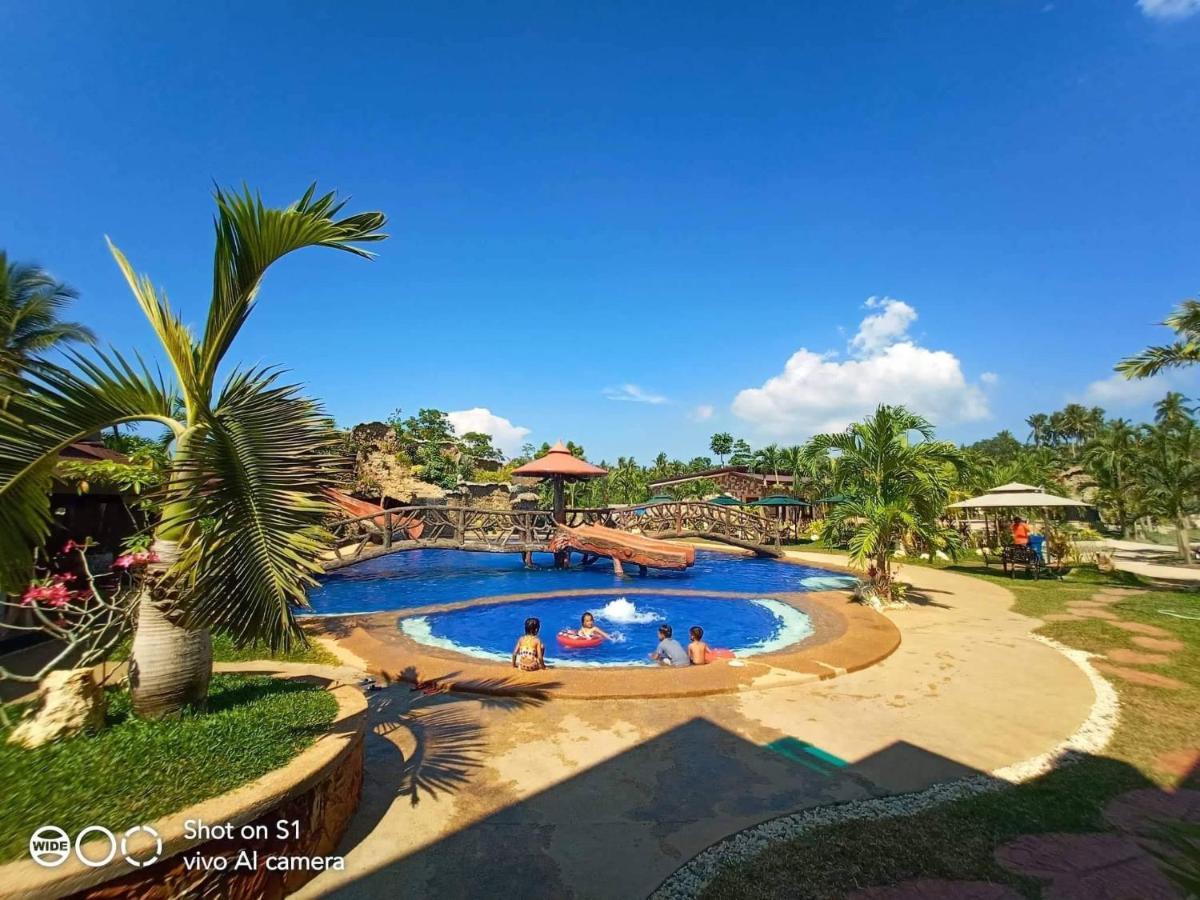 คาโมเตส ไอส์แลนด์ โอเชียน เฮฟเว่น รีสอร์ต Hotel Himensulan ภายนอก รูปภาพ